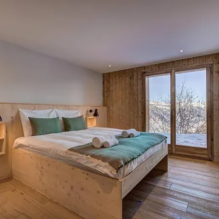 Newly Renovated Chalet Up To 12 Guests With Jacuzzi & Sauna!- If You Want To Book, Please Contact On Wh-ats-app - 0034-635-518-216 !!!! Riddes